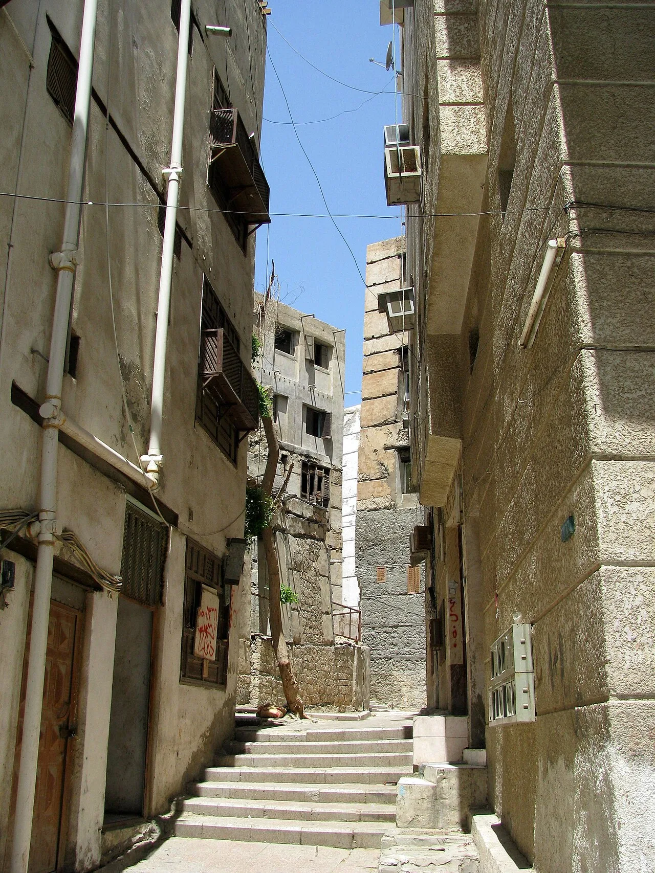 سوق العلوي — جدة