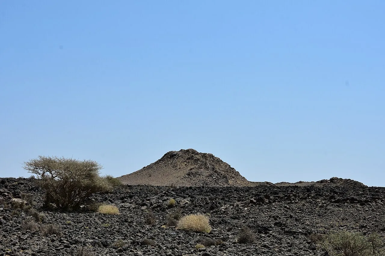 Harrat Lunayyir — Umluj
