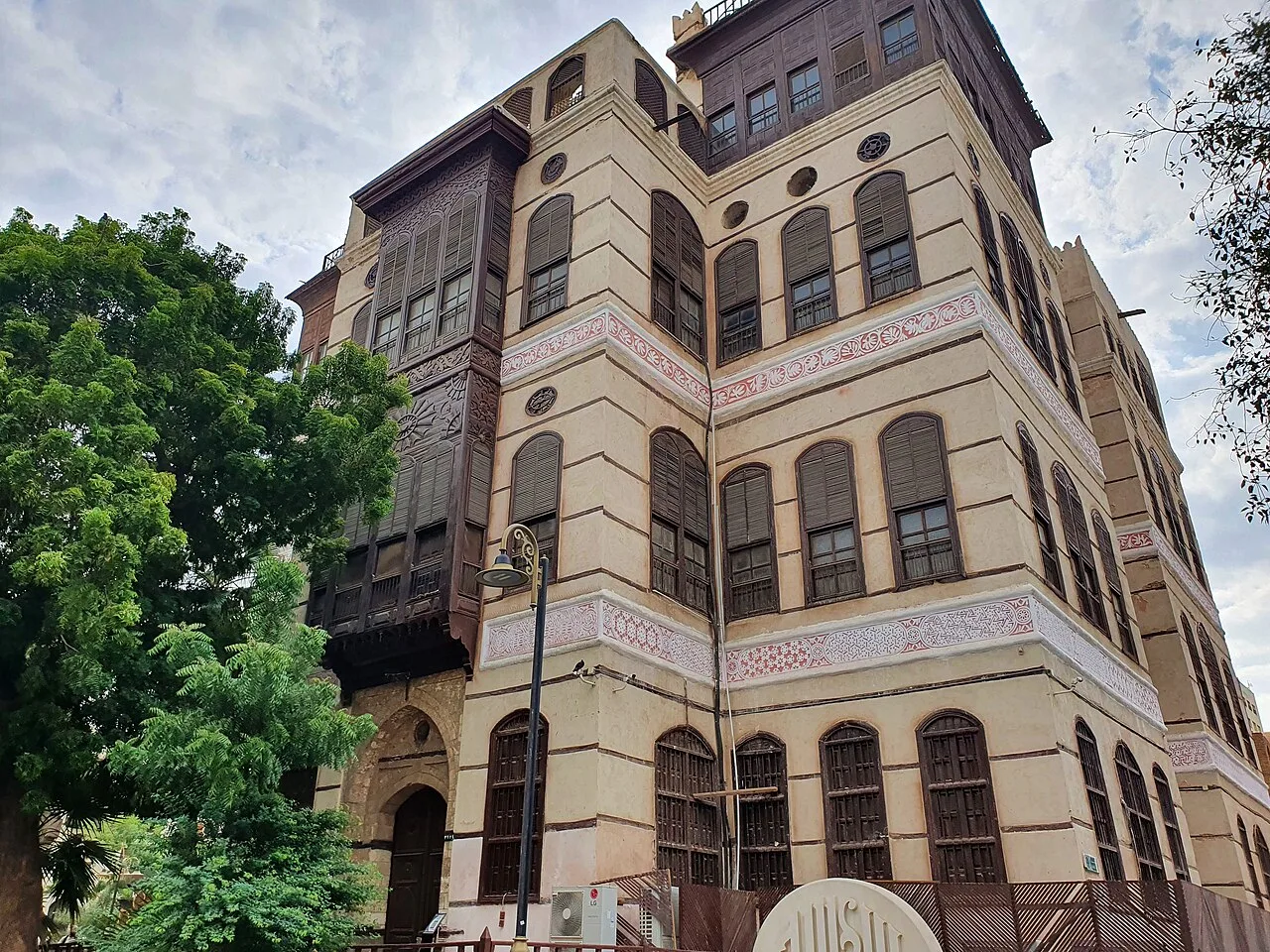 بيت نصيف — جدة
