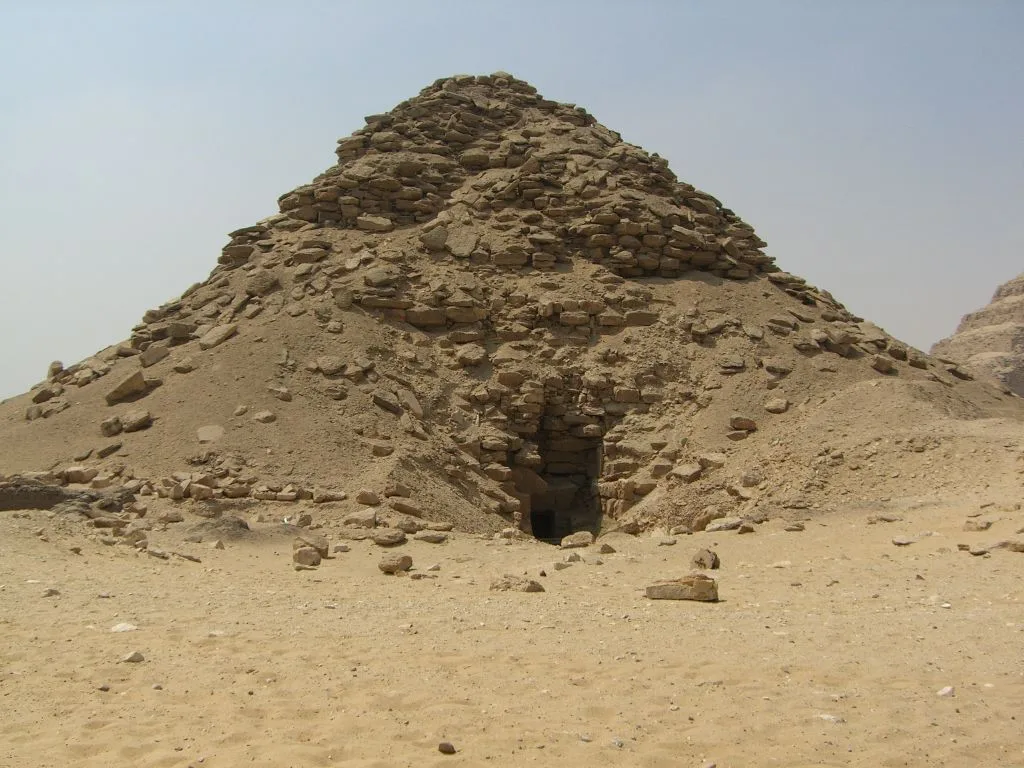 هرم أوسركاف — الجيزة