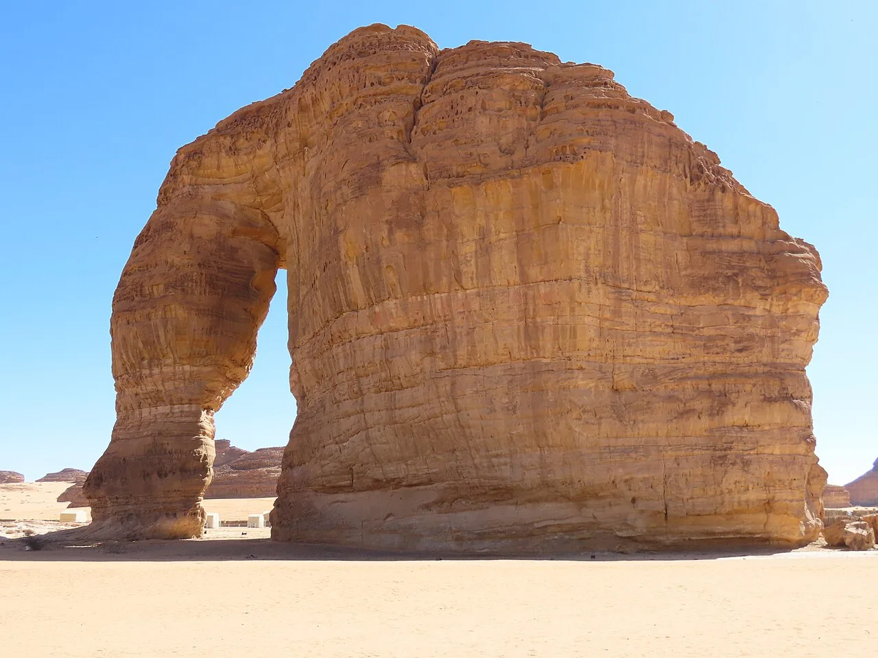 جبل الفيل — العلا