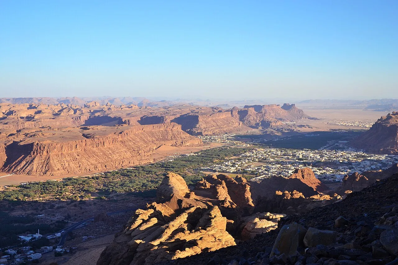 البلدة القديمة بالعلا — العلا
