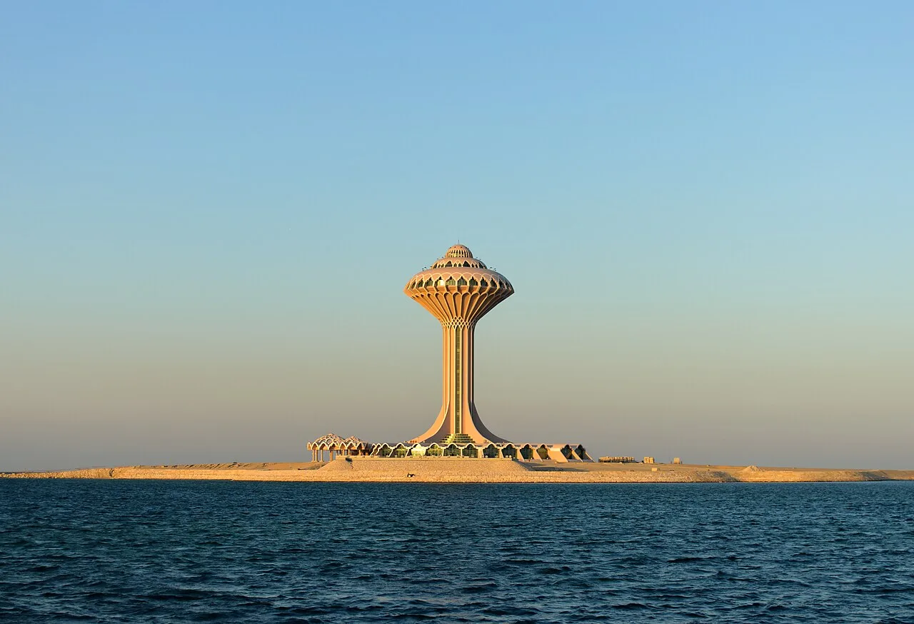 ملعب الأمير سعود بن جلوي — الخبر